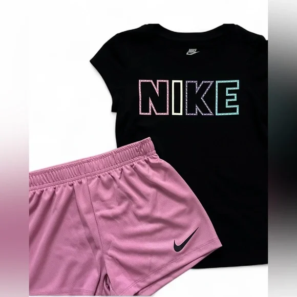 Nike Black Logo Tee and Pink Shorts Set Girls Size 6 NWT - Picture 2 of 2